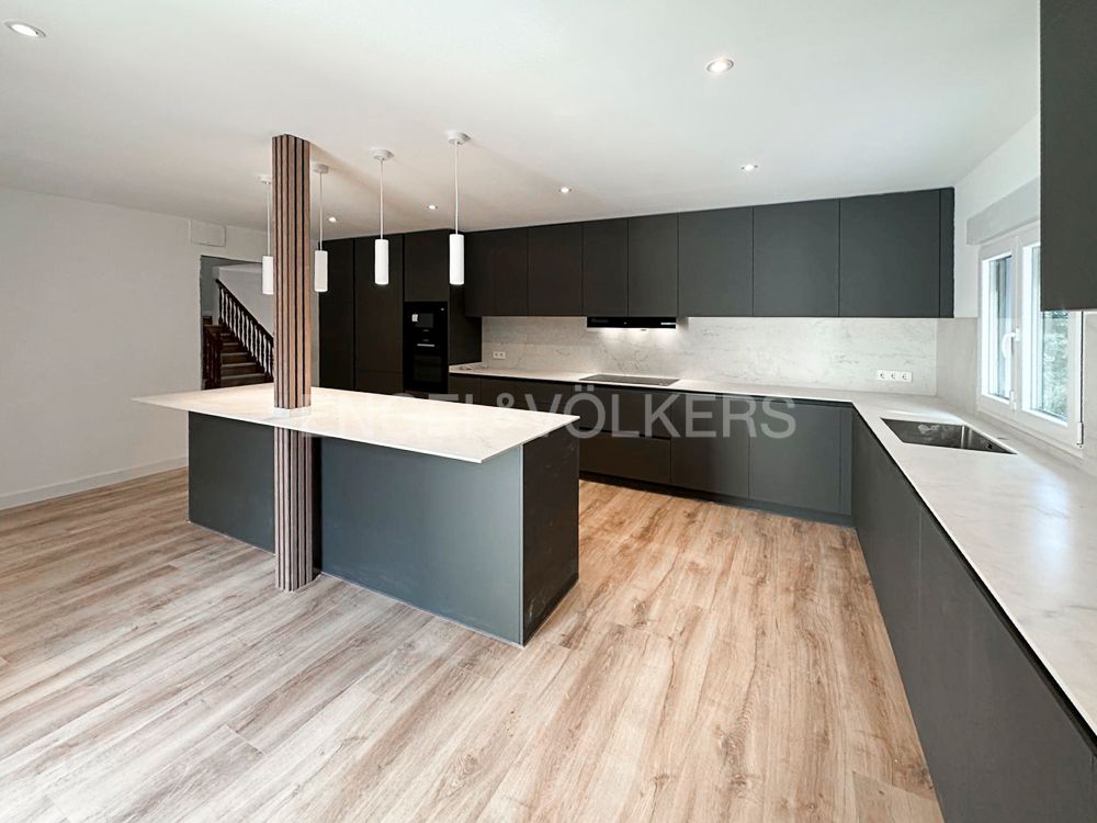 Kitchen of House or chalet to rent in Pozuelo de Alarcón  with Air Conditioner, Heating and Private garden