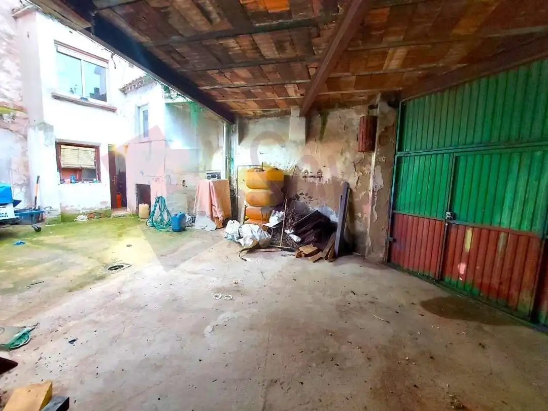 Casa o chalet en venta en Hervías con Terraza, Trastero y Balcón