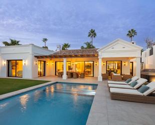 Terrassa de Casa o xalet en venda en Marbella amb Aire condicionat, Jardí privat i Terrassa