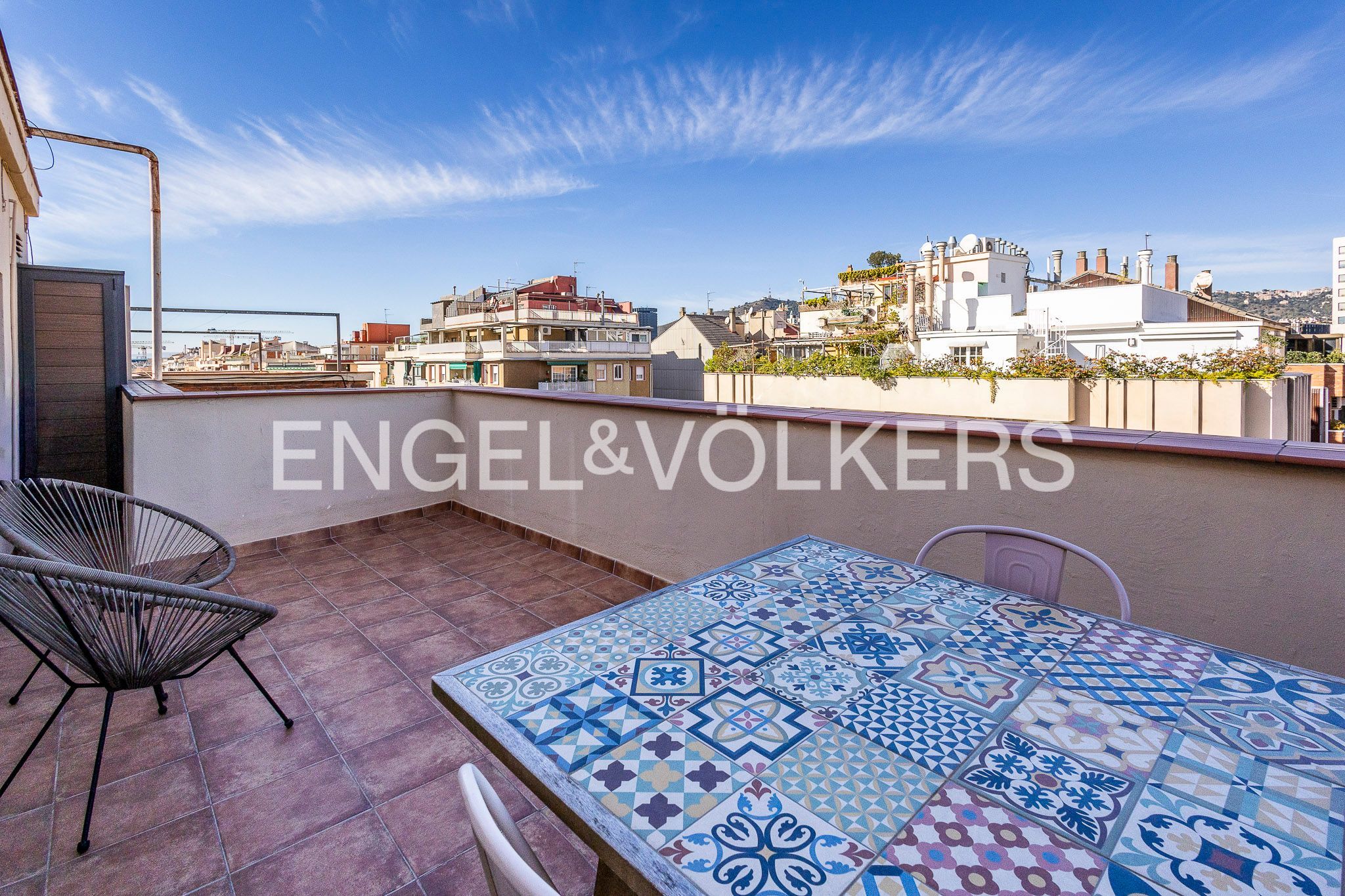 Terrace of Attic to rent in  Barcelona Capital  with Air Conditioner, Heating and Parquet flooring