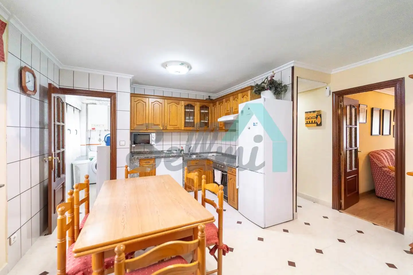 Cocina de Planta baja en venta en Aller con Calefacción, Trastero y Amueblado