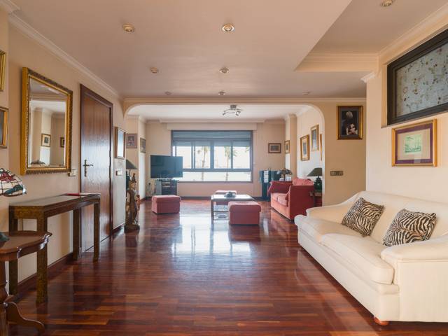 Piso en Venta en Alcaravaneras