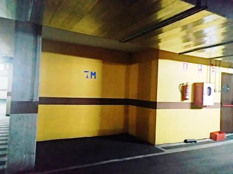 Parking of Garage for rent in Madrid  with Alarm