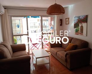 Living room of Flat to rent in Málaga Capital  with Air Conditioner, Terrace and Furnished