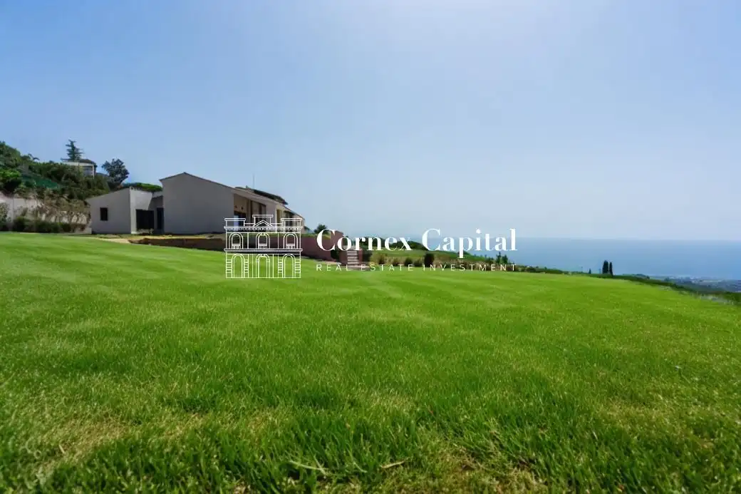 Houses for sale in Sant Andreu de Llavaneres  with Air Conditioner, Heating and Private garden