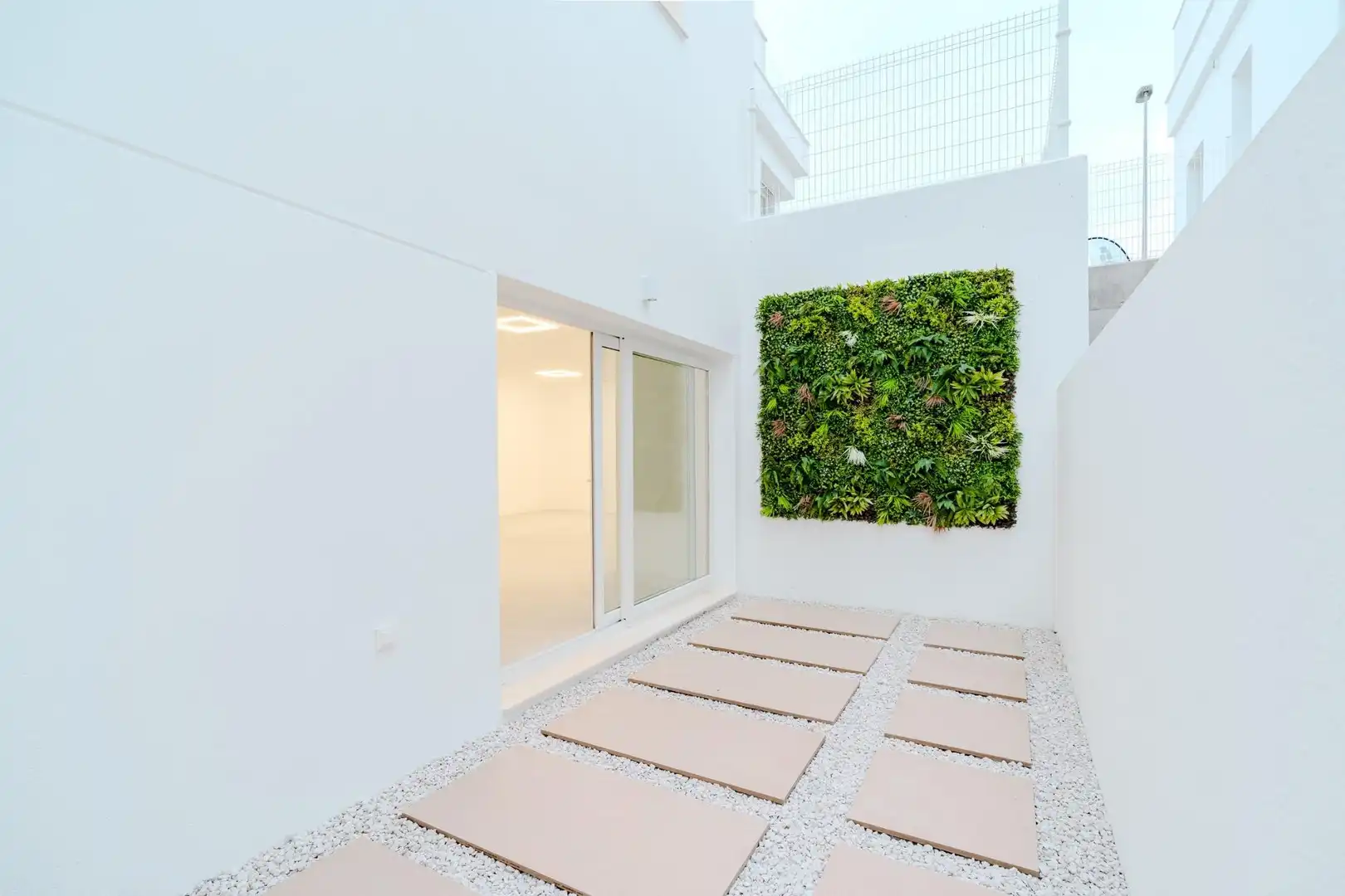 Jardí de Casa adosada en venda en Los Alcázares amb Aire condicionat, Jardí privat i Terrassa