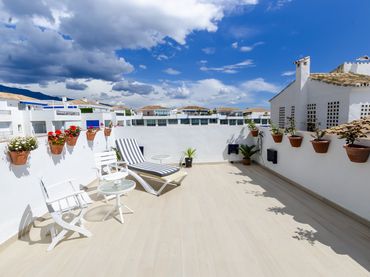 Àtic amb piscina en venda a Nueva Andalucía