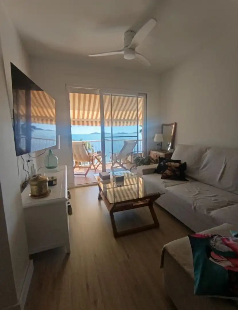 Sala d'estar de Apartament en venda en Cartagena amb Aire condicionat, Parquet i Moblat