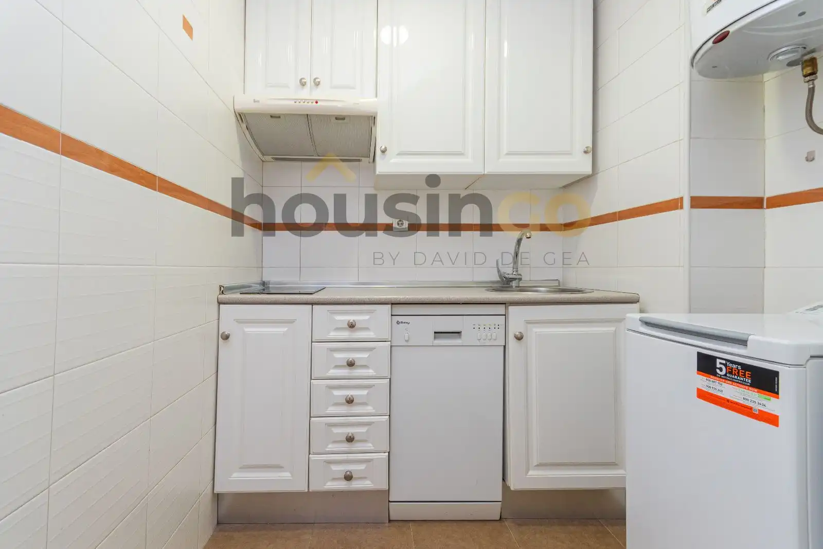 Cocina de Estudio de alquiler en Madrid con Aire acondicionado, Calefacción y Amueblado