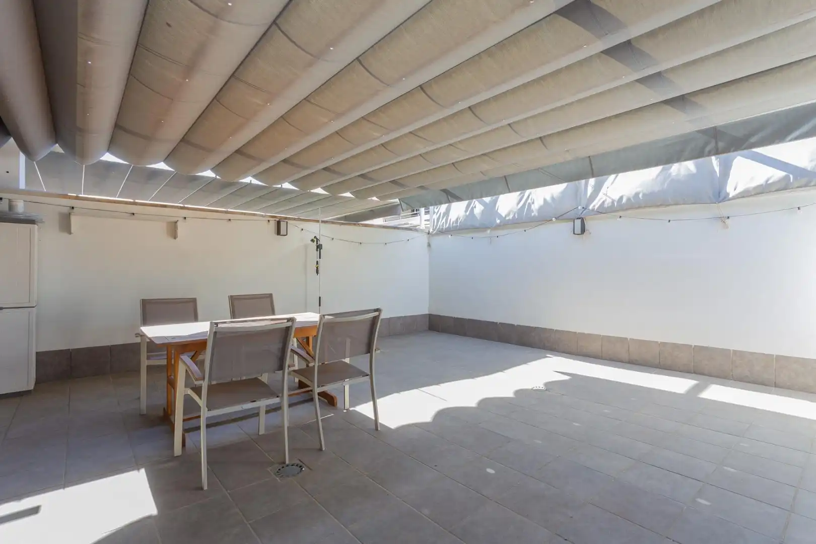 Terrassa de Casa adosada en venda en Churriana de la Vega amb Aire condicionat, Calefacció i Terrassa