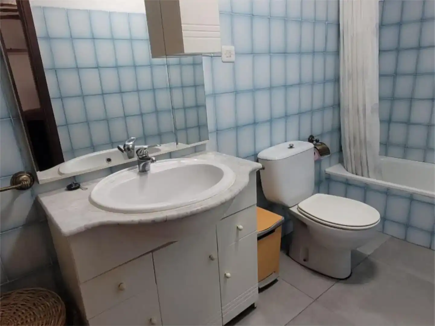 Badezimmer von Wohnung zur Miete in Pozo Alcón mit Abstellraum und Möbliert