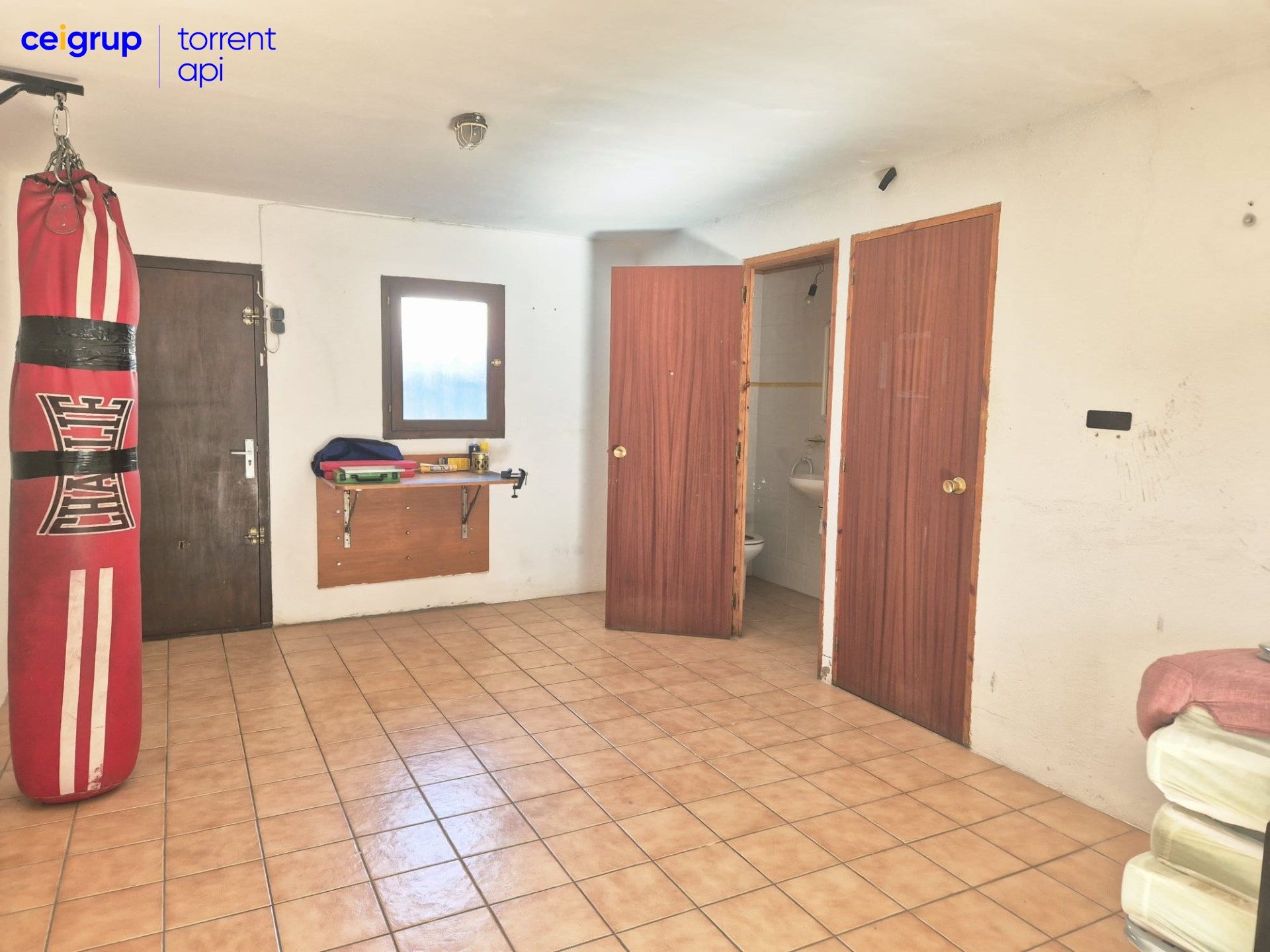 Bathroom of Single-family semi-detached for sale in L'Escala  with Terrace