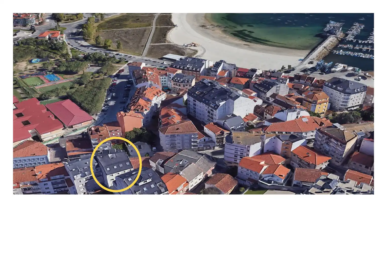 Exterior view of Flat for rent in Sanxenxo  with Heating, Parquet flooring and Furnished