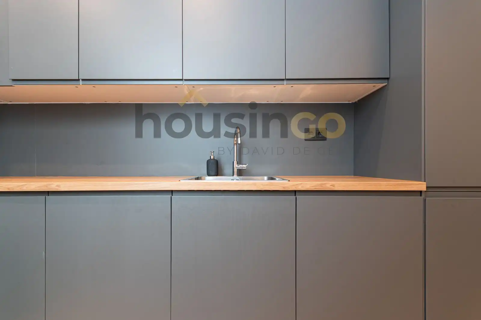 Kitchen of Flat for rent in Madrid  with Air Conditioner, Heating and Terrace
