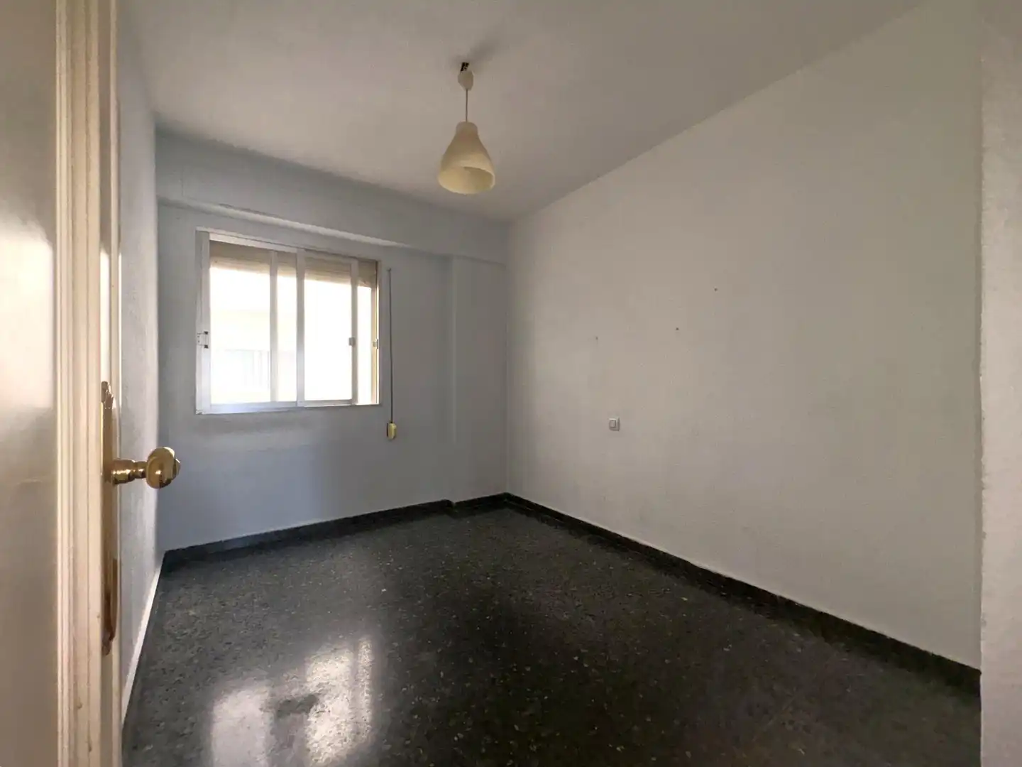Schlafzimmer von Wohnung zum Verkauf in Godella mit Klimaanlage und Balkon