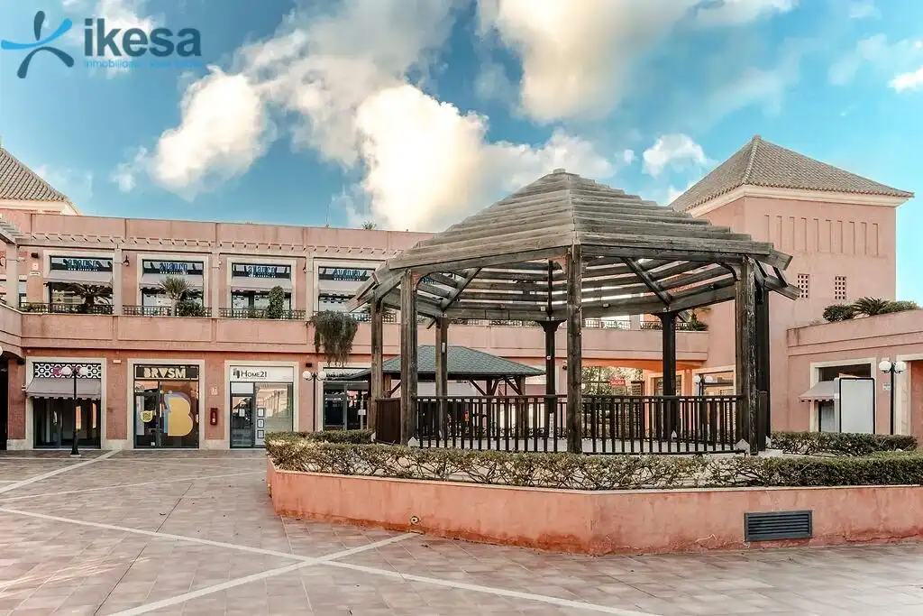 Locale commerciale in vendita a Islantilla Golf, imagen 3