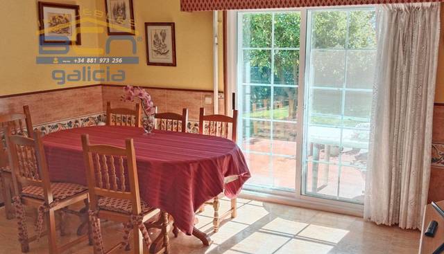Casa-chalet en Venta en Cortegada en Área de Ames