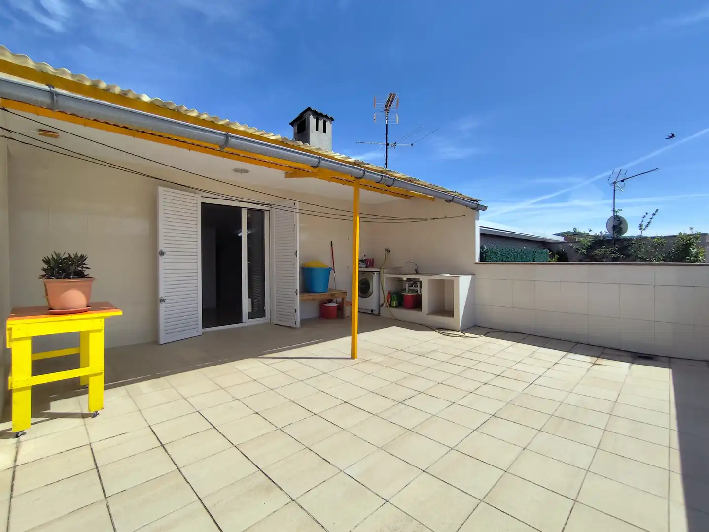 Casa amb terrassa en venda a Vilanova del Camí, imagen 2