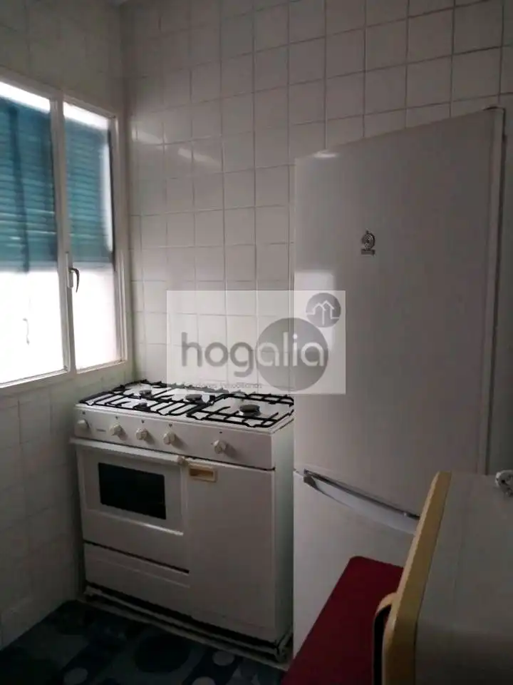 Küche von Wohnung zur Miete in Sevilla mit Klimaanlage, Terrasse und Möbliert