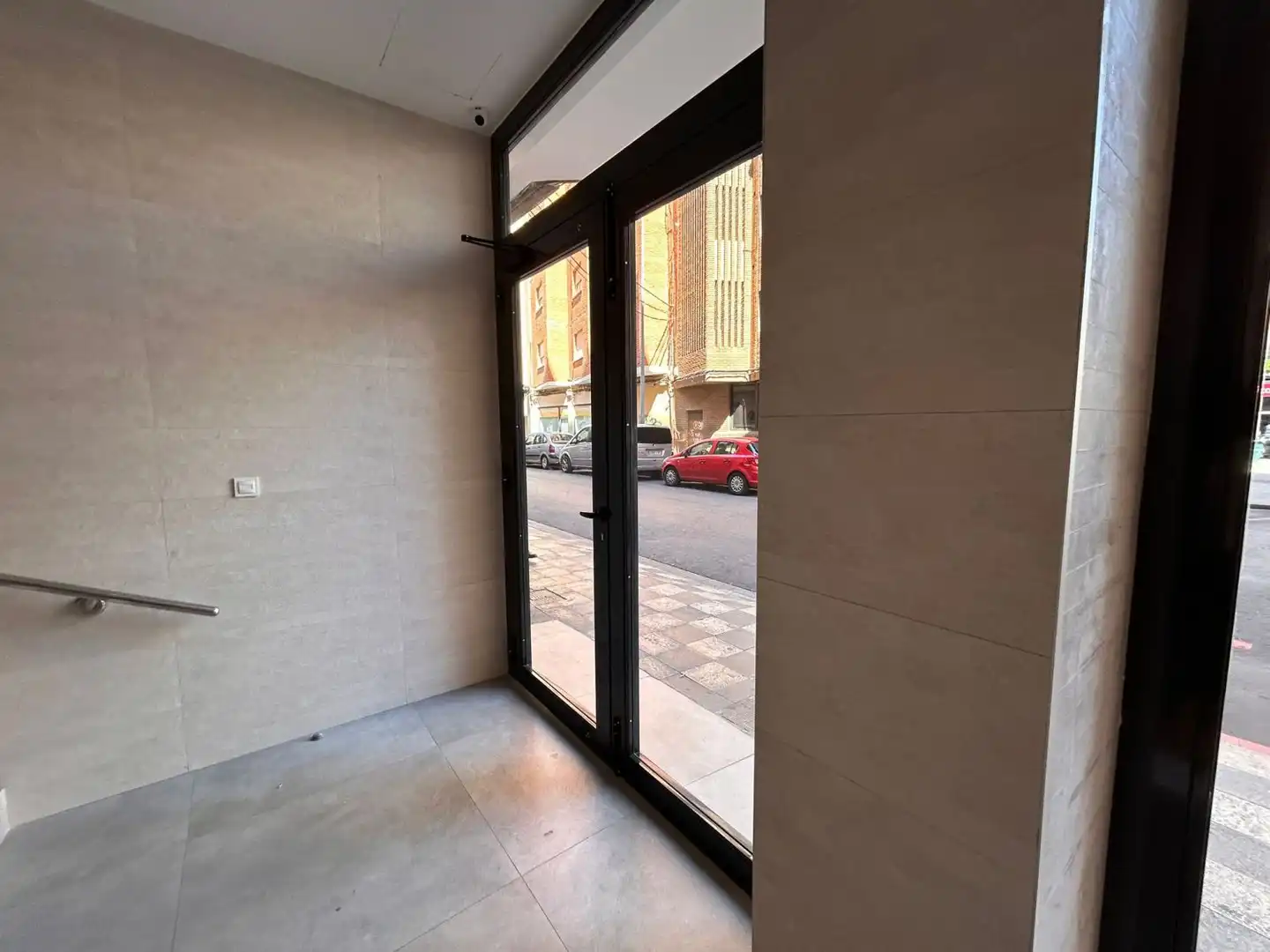 Wohnung zum Verkauf in Albacete mit Klimaanlage, Heizung und Parkett