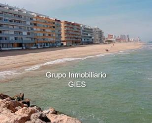 Exterior view of Apartment for sale in  Valencia Capital  with Heating, Terrace and Furnished