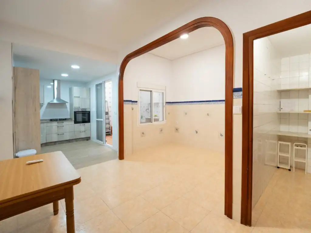 Cocina de Planta baja en venta en La Pobla de Vallbona con Aire acondicionado, Calefacción y Terraza