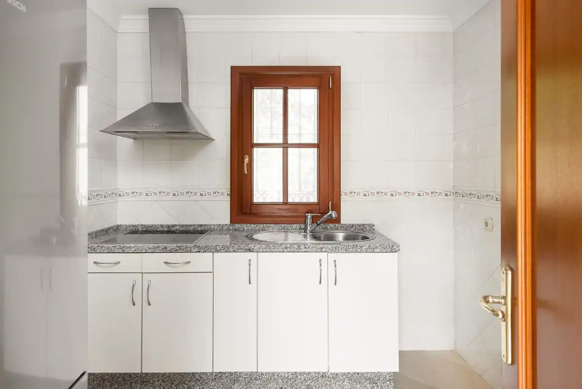 Cocina de Terreno en venta en Manilva
