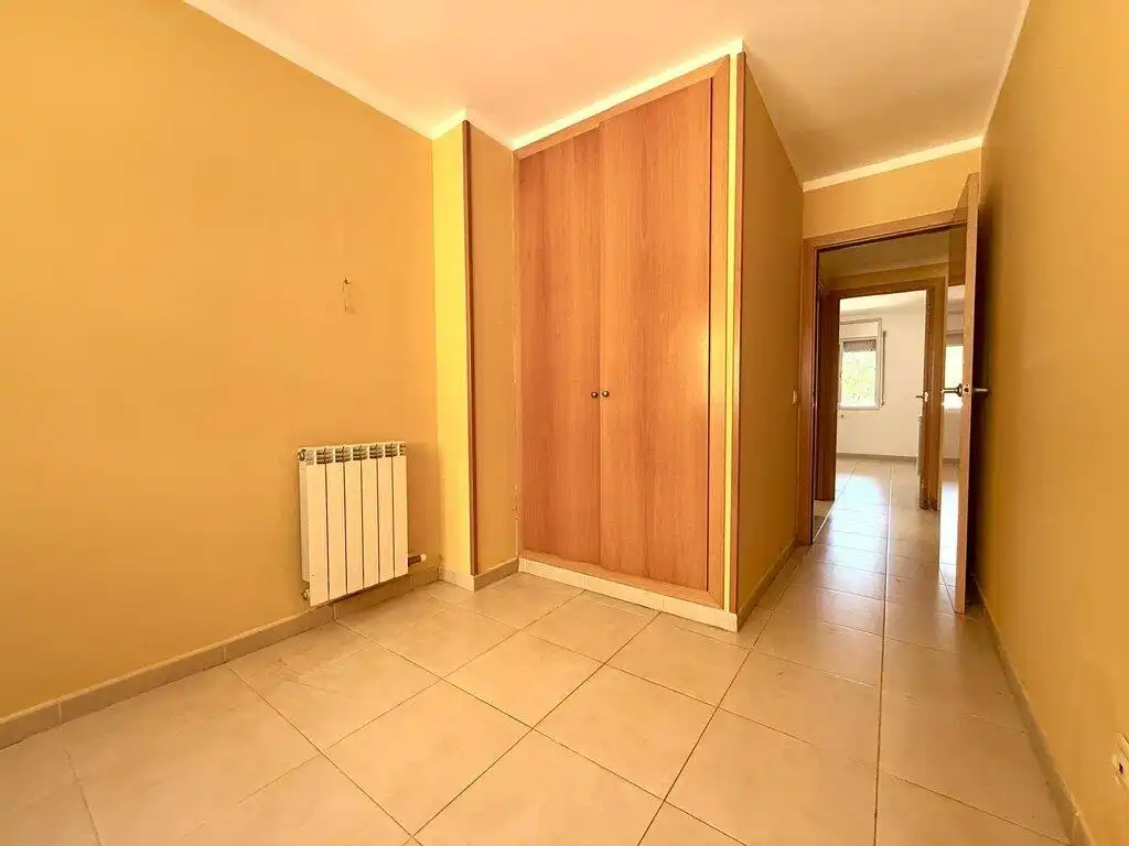 Schlafzimmer von Wohnungen zum Verkauf in Figueres mit Klimaanlage, Heizung und Terrasse