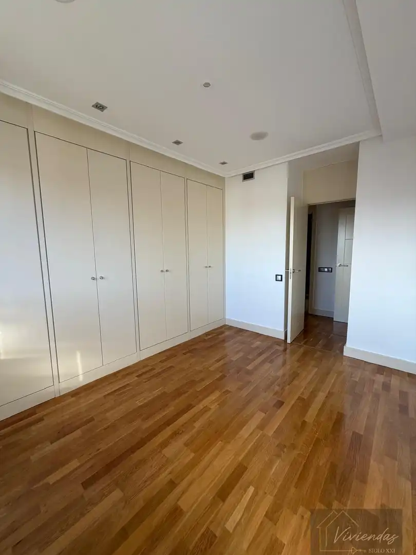 Penthouse with pool to rent in FRANCISCO TOMAS Y VALIENTE, imagen 19