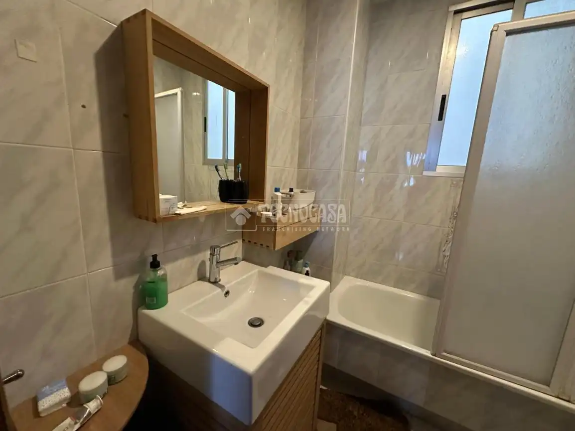 Baño de Piso en venta en Valencia con Balcón