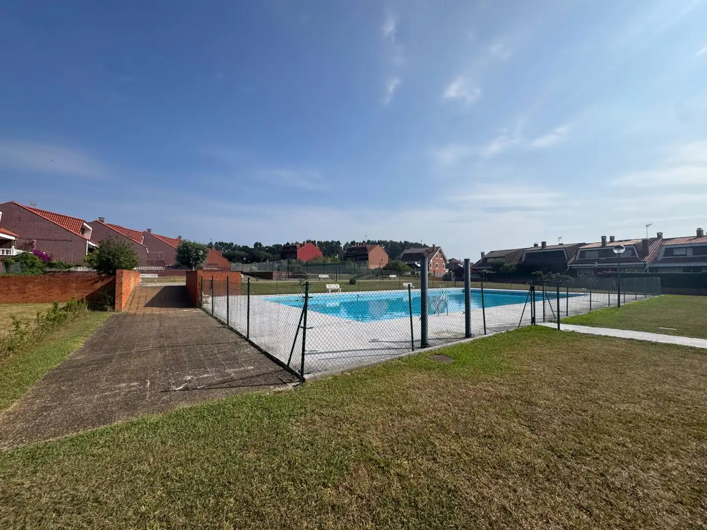 Piscina de Residencial en venta en Gozón