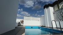 Swimming pool of Single-family semi-detached for sale in  Córdoba Capital  with Air Conditioner, Heating and Terrace