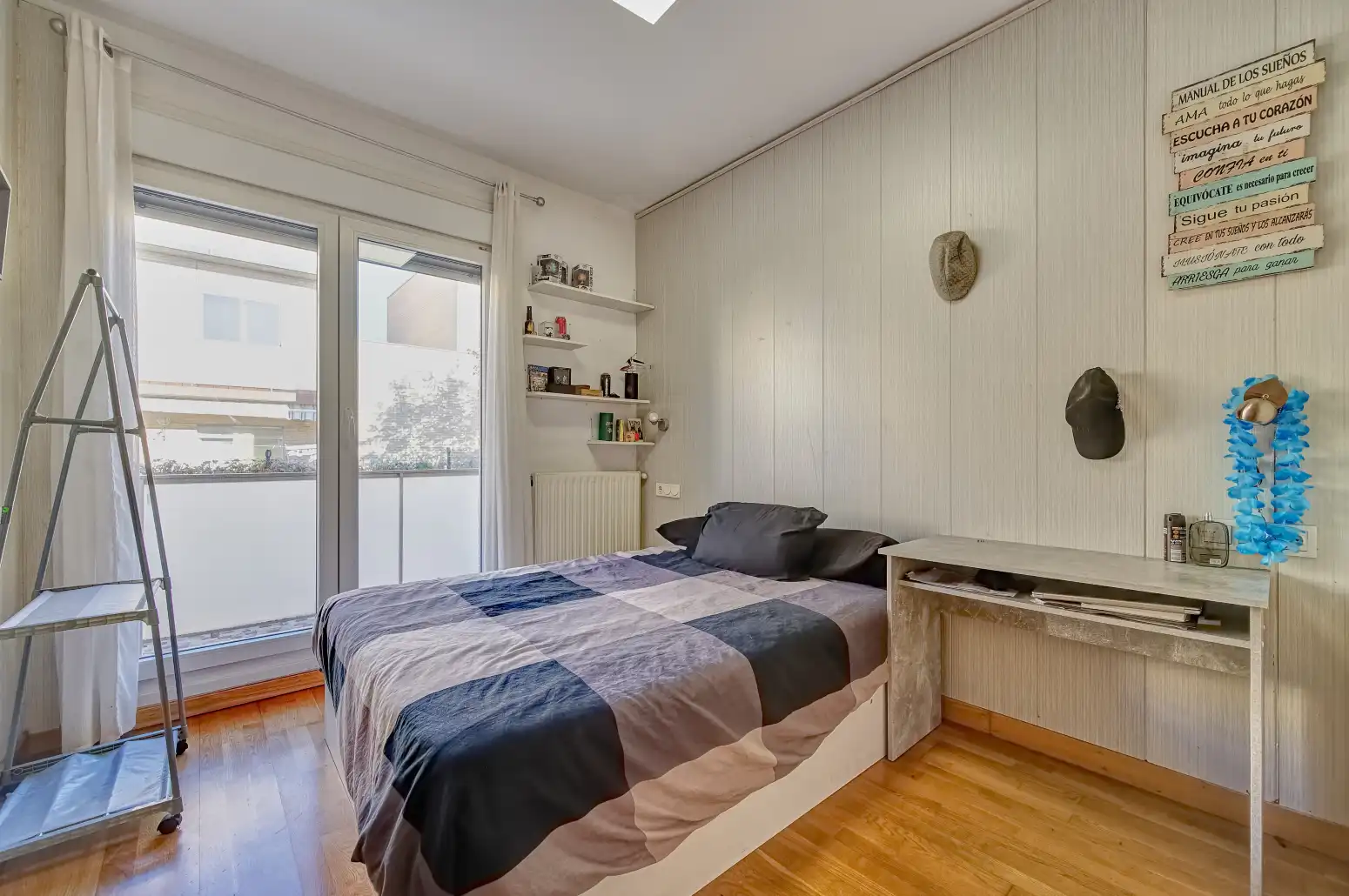 Bedroom of Detached homes for sale in Beriáin, Navarra