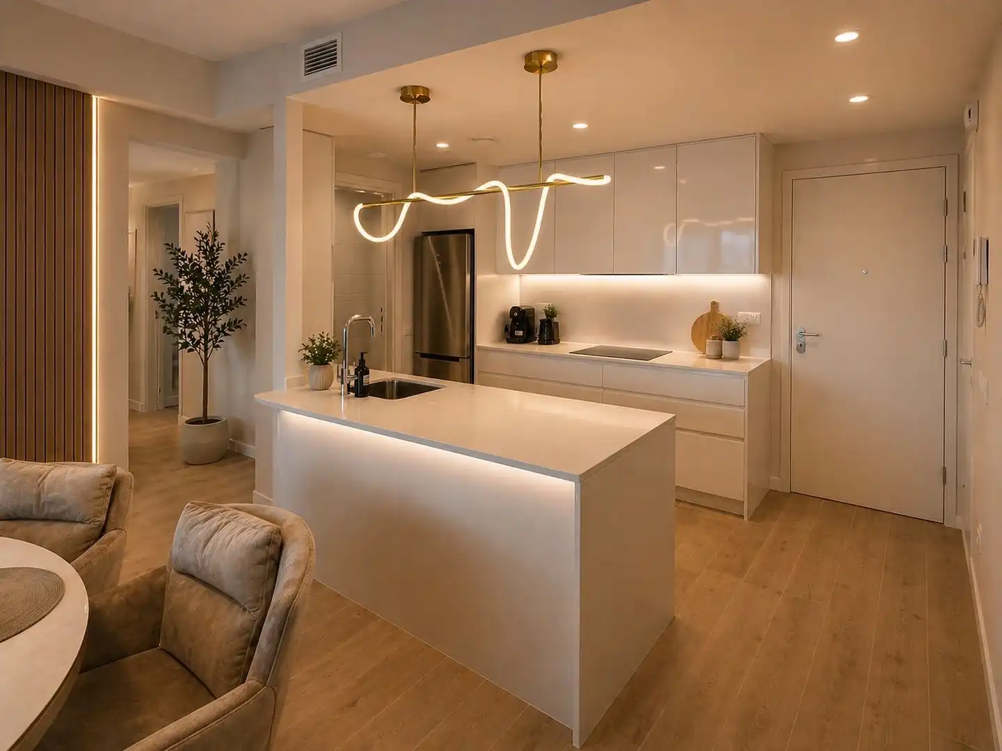 Apartamento con piscina en venta en Playa de Poniente, imagen 9