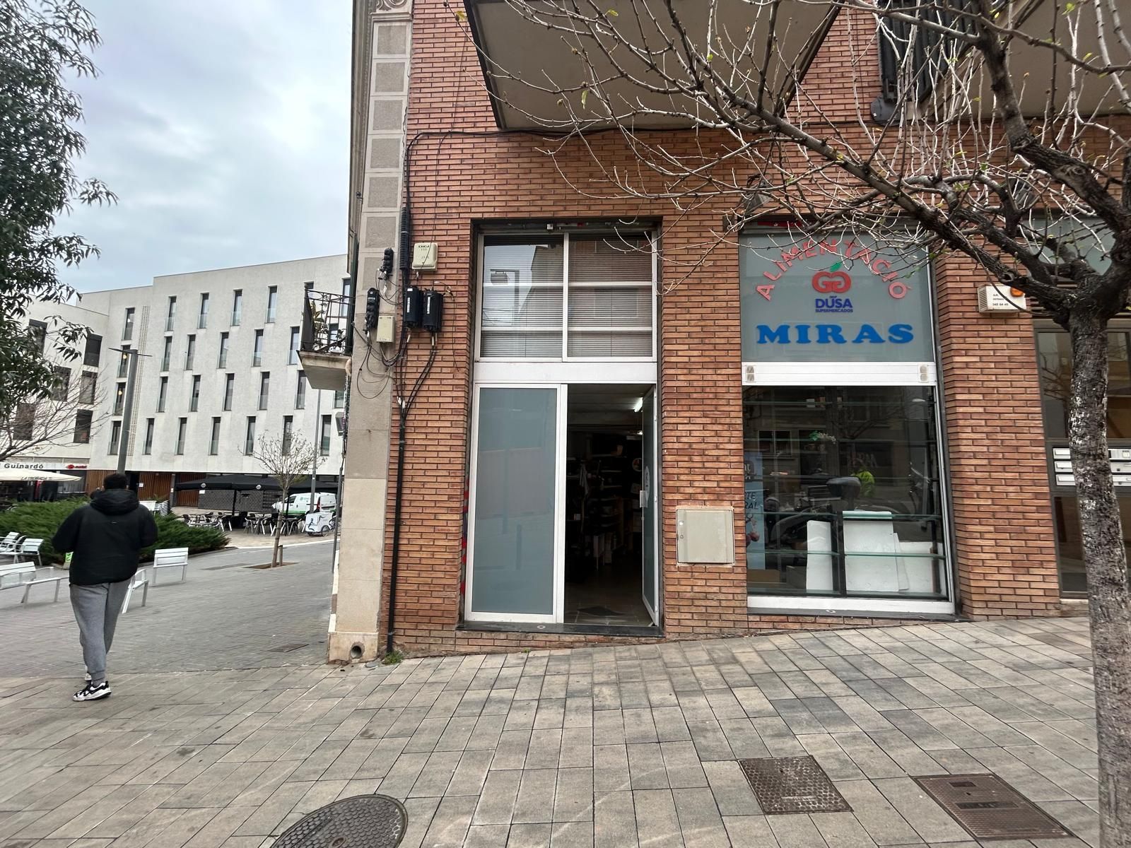 Premises to rent in El Guinardó