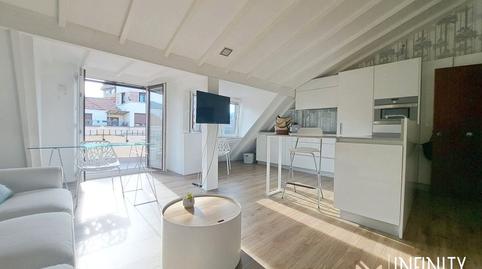 Foto 3 de Àtic de lloguer a Alhóndiga, Bilbao