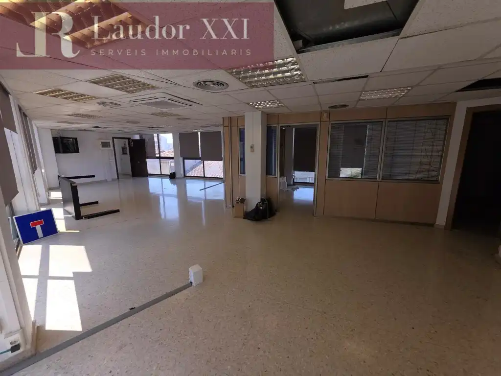 Bureau avec ascenseur à vendre à Centre - Sant Oleguer, imagen 2