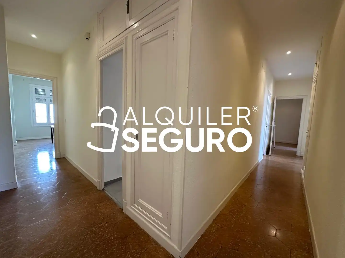 Piso con ascensor en alquiler en Obispo Amigo, imagen 31