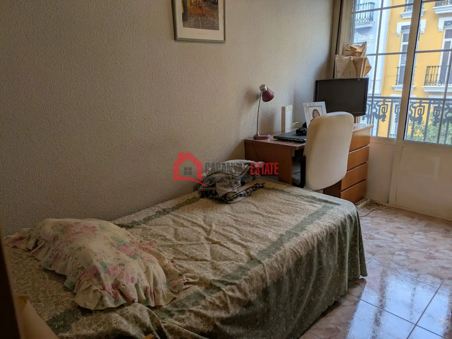 Bedroom of Apartments for sale in Valencia  with Air Conditioner and Balcony