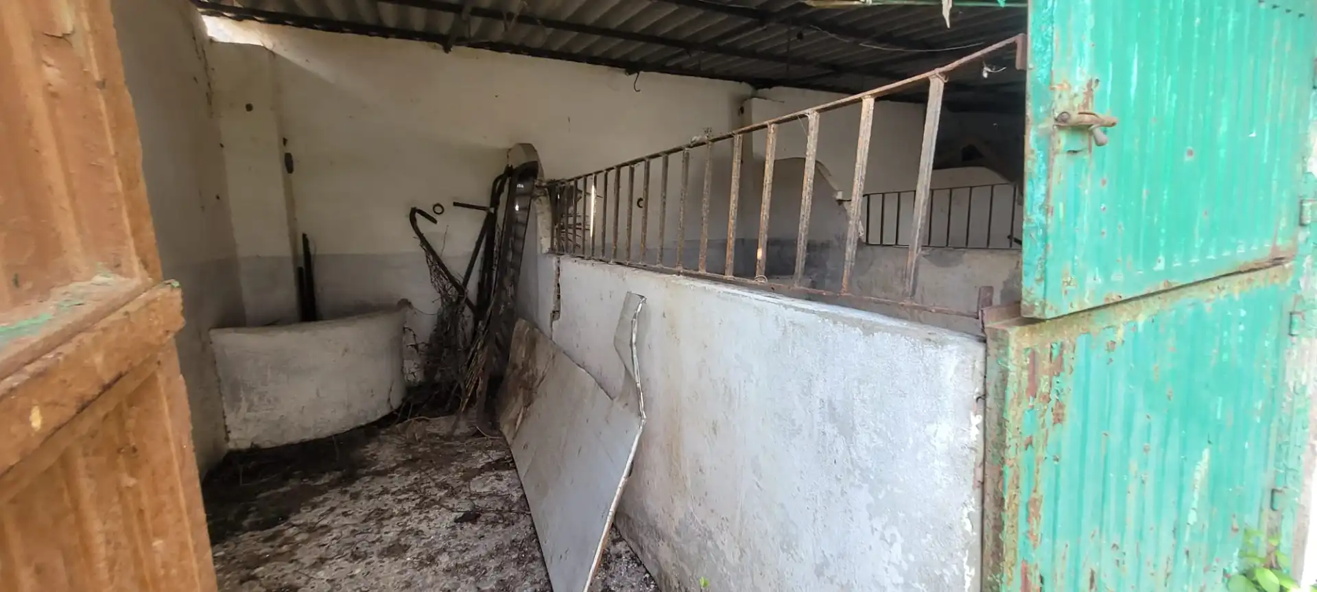 Casa rústica amb piscina en venda a Autovía Los Barrios 8, imagen 27