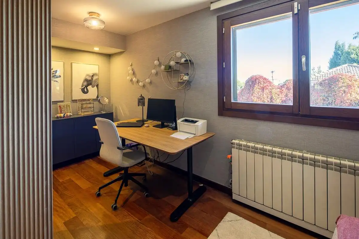 Casa adosada en venta en Boadilla del Monte con Aire acondicionado, Calefacción y Jardín privado