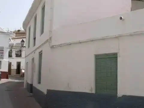 Außenansicht von Country house zum Verkauf in Vélez de Benaudalla