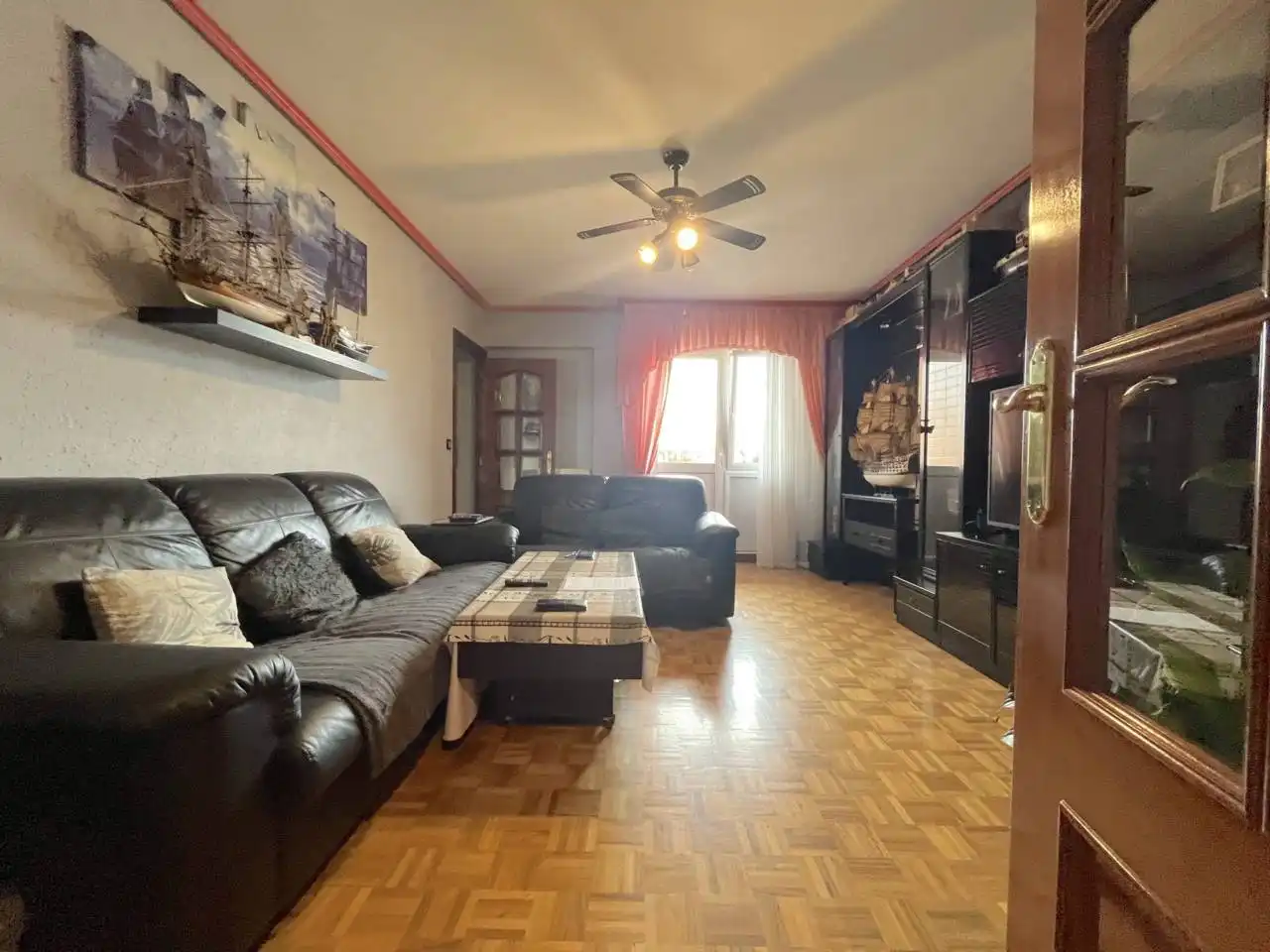 Living room of Flat for sale in Erandio  with Heating, Terrace and Furnished