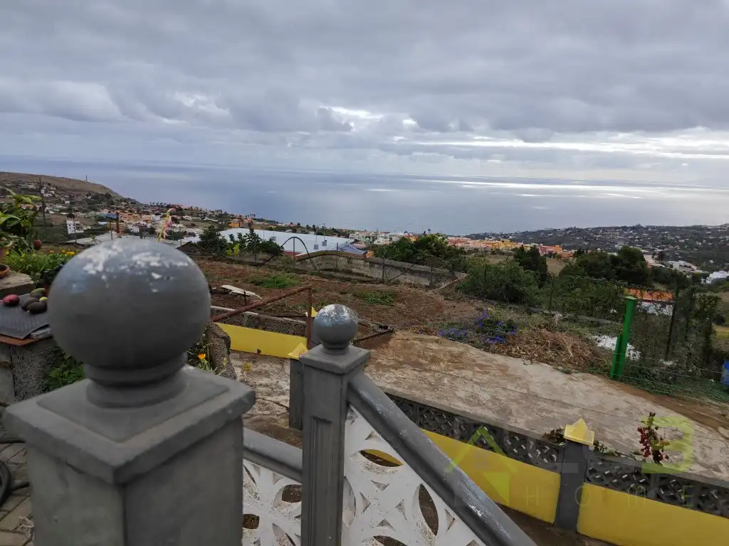 Vista exterior de Casa o chalet en venta en Breña Alta