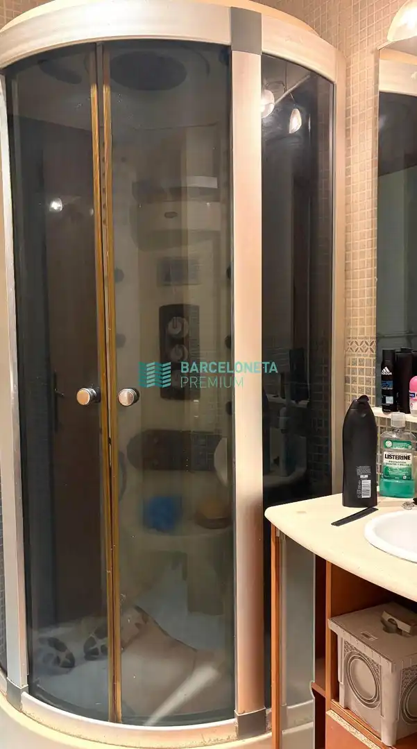 Baño de Piso en venta en Barcelona