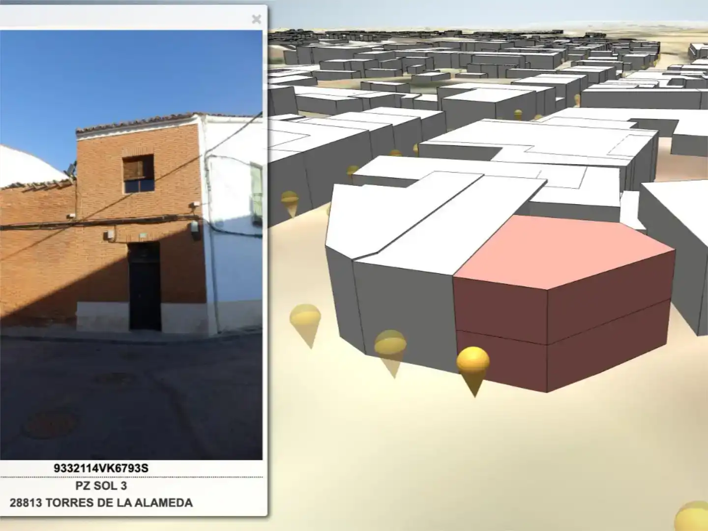 Vista exterior de Casa adosada en venda en Torres de la Alameda amb Balcó