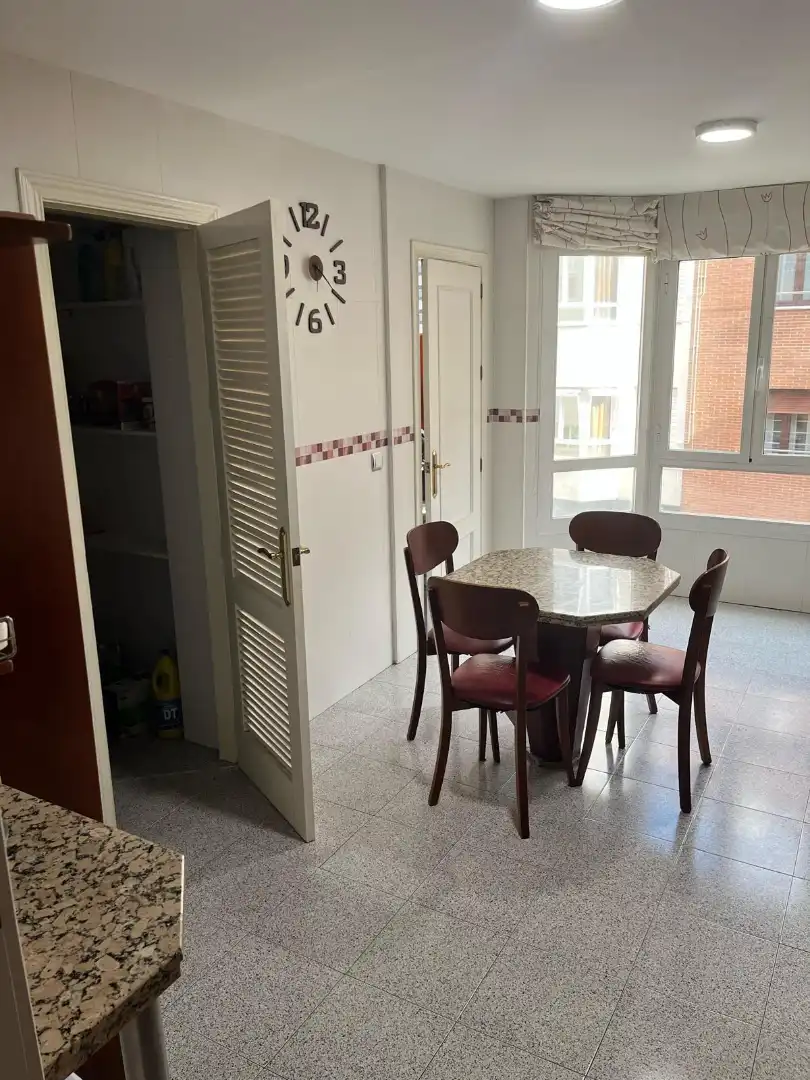 Flat with lift for sale in Noroeste, imagen 4