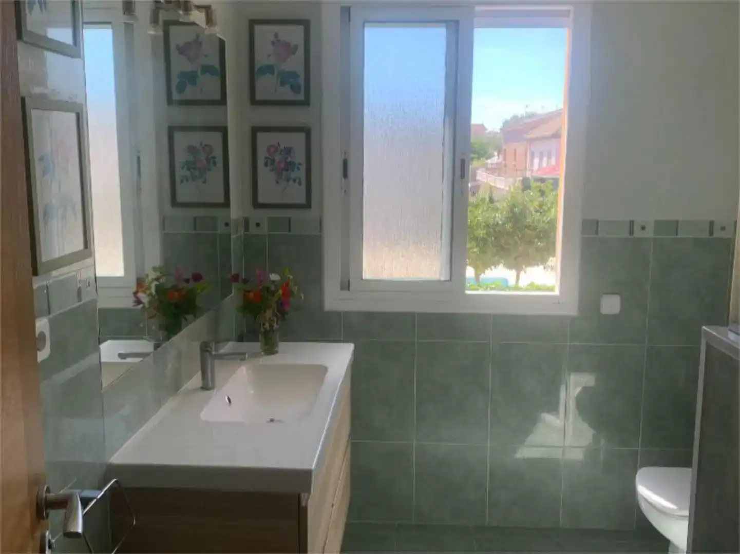 Baño de Piso en venta en Cubelles con Aire acondicionado, Jardín privado y Parquet