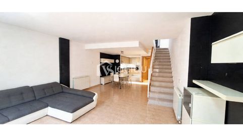 Foto 2 de Dúplex en venta en Olesa de Montserrat, Barcelona