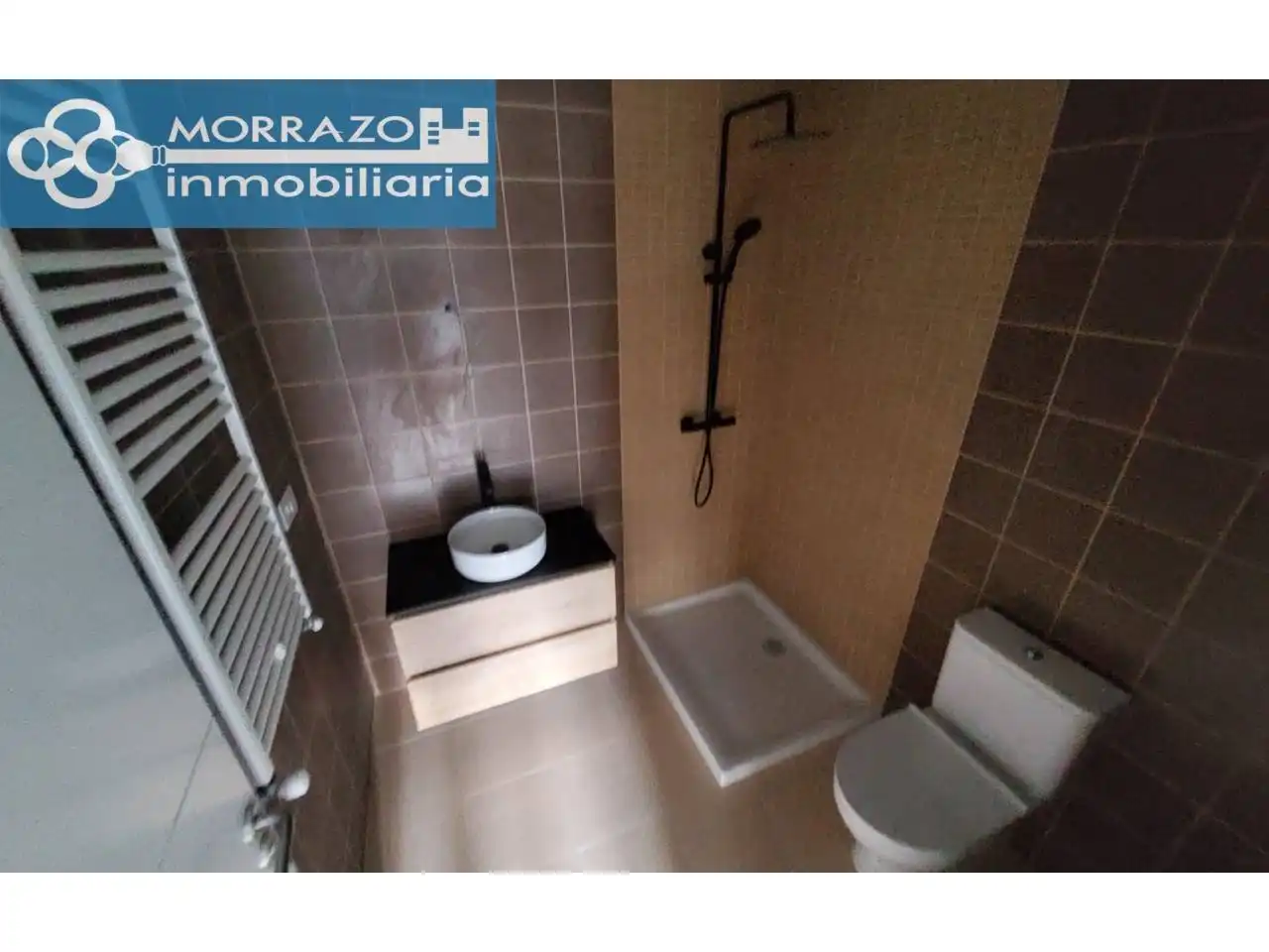 Baño de Casa adosada en venta en Moaña con Calefacción, Jardín privado y Terraza